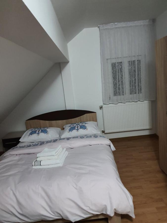 Casa Alma Hotel Borsa  Bagian luar foto
