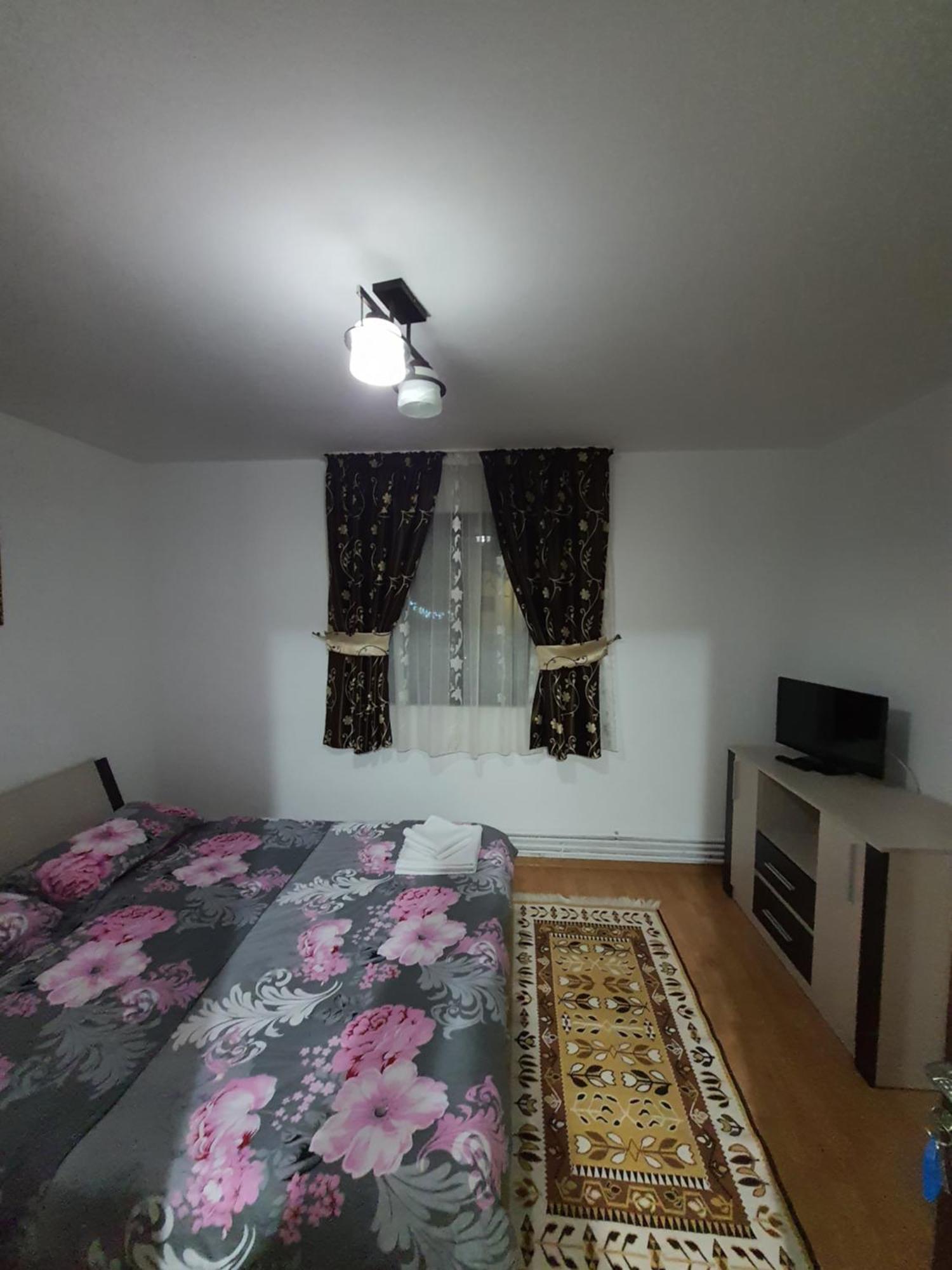 Casa Alma Hotel Borsa  Ruang foto